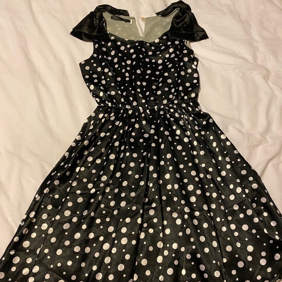 Polka dot dress - Picture 1 of 2
